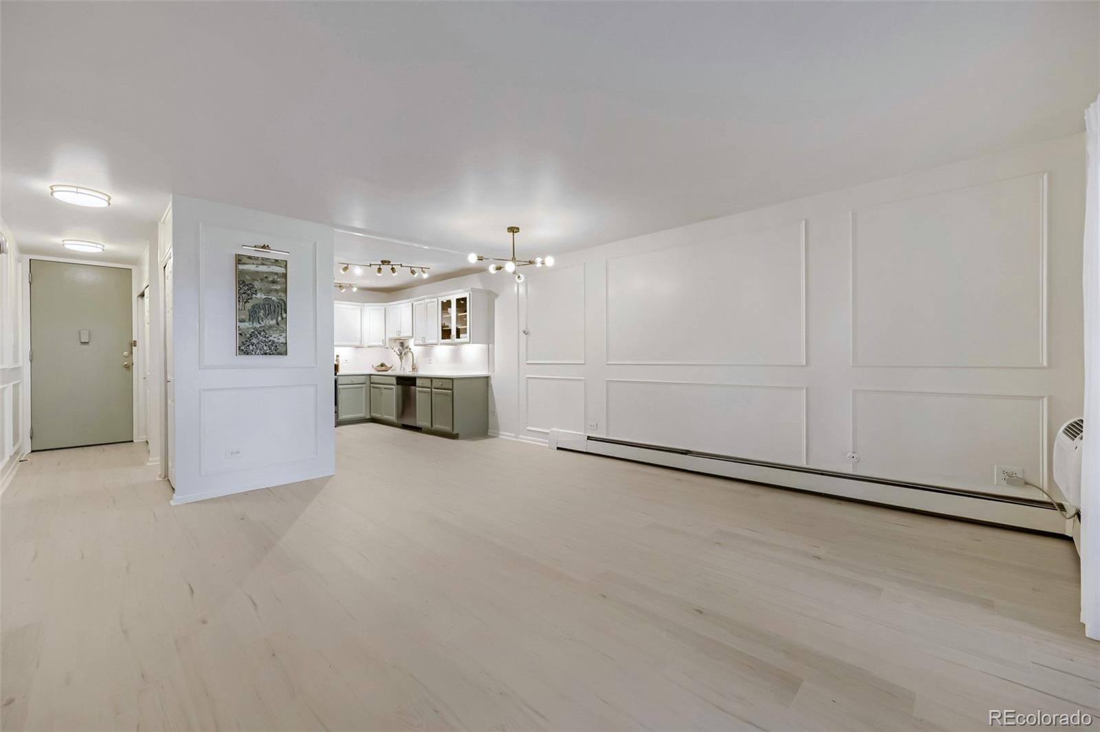 705 S Clinton Street Unit 9B, Denver CO 80203