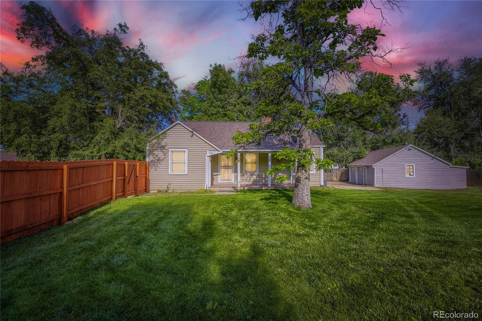7050 W 5th Avenue, Lakewood CO 80226