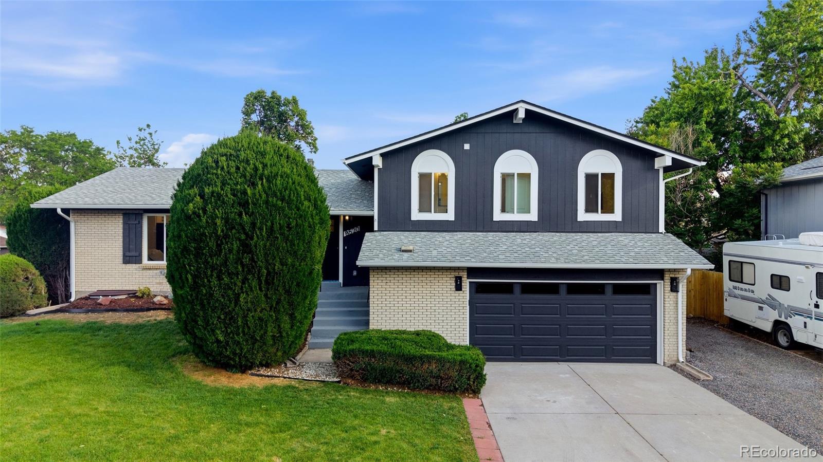 8520 W Virginia Avenue, Lakewood CO 80226
