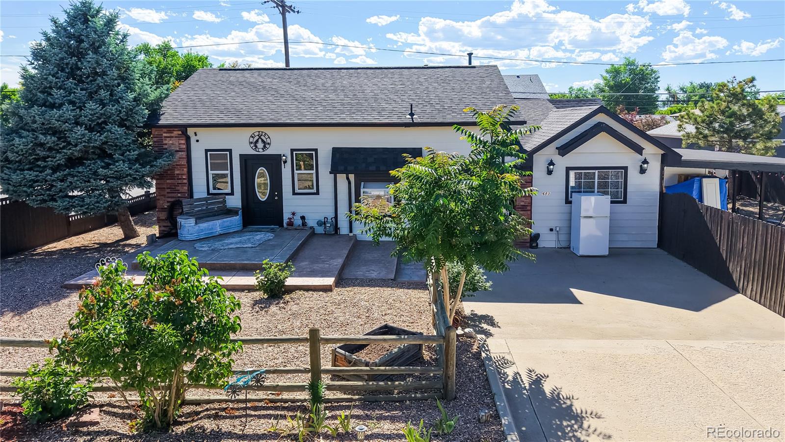 693 S 5th Avenue, Brighton CO 80601