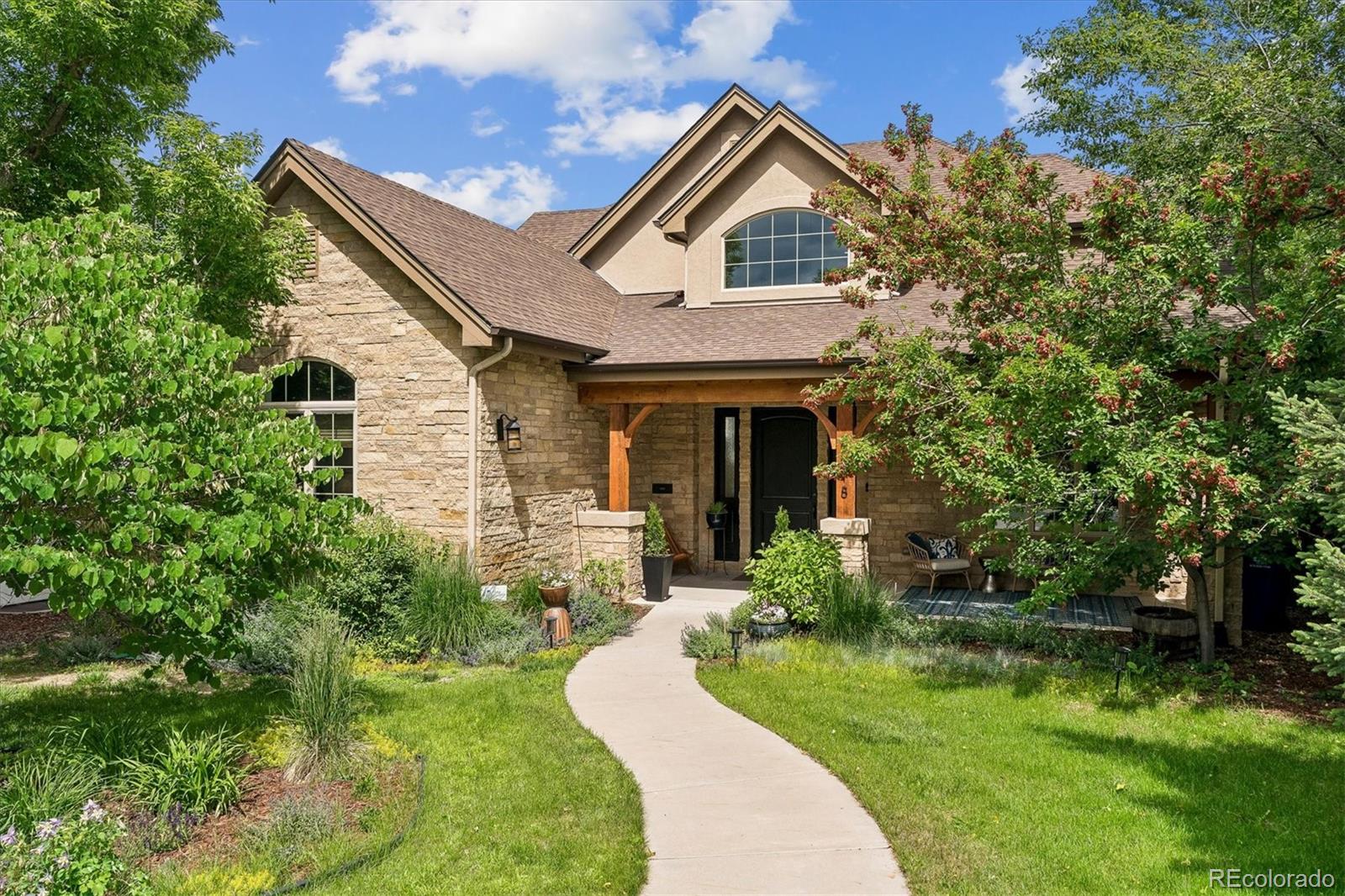 5518 S Foresthill Street, Littleton CO 80120