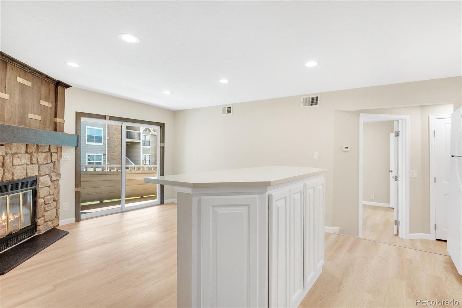 12043 W Cross Drive Unit 204, Littleton CO 80127
