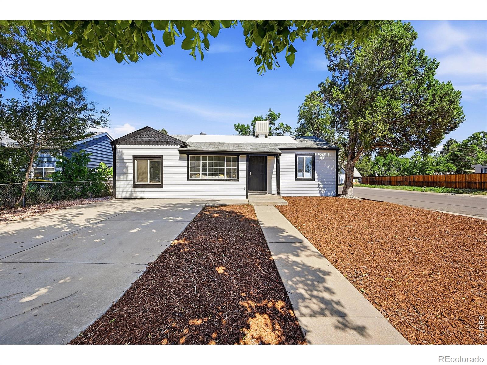 1902 Kenton Street, Aurora CO 80010