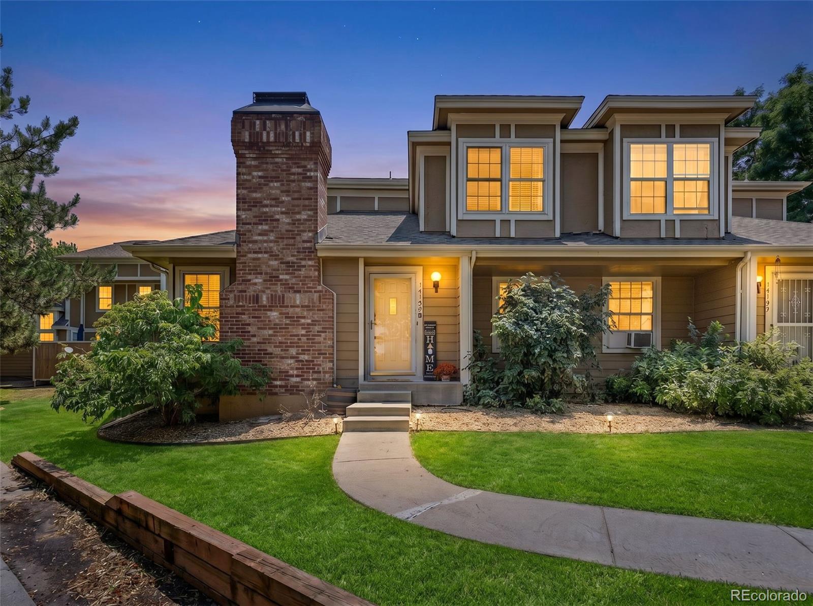 14199 E Dickinson Drive Unit B, Aurora CO 80014
