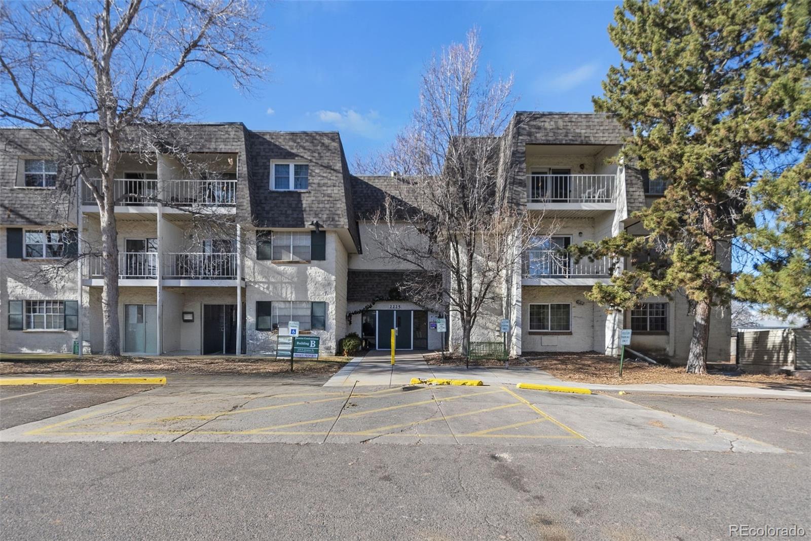 2225 S Jasmine Street Unit 217, Denver CO 80222