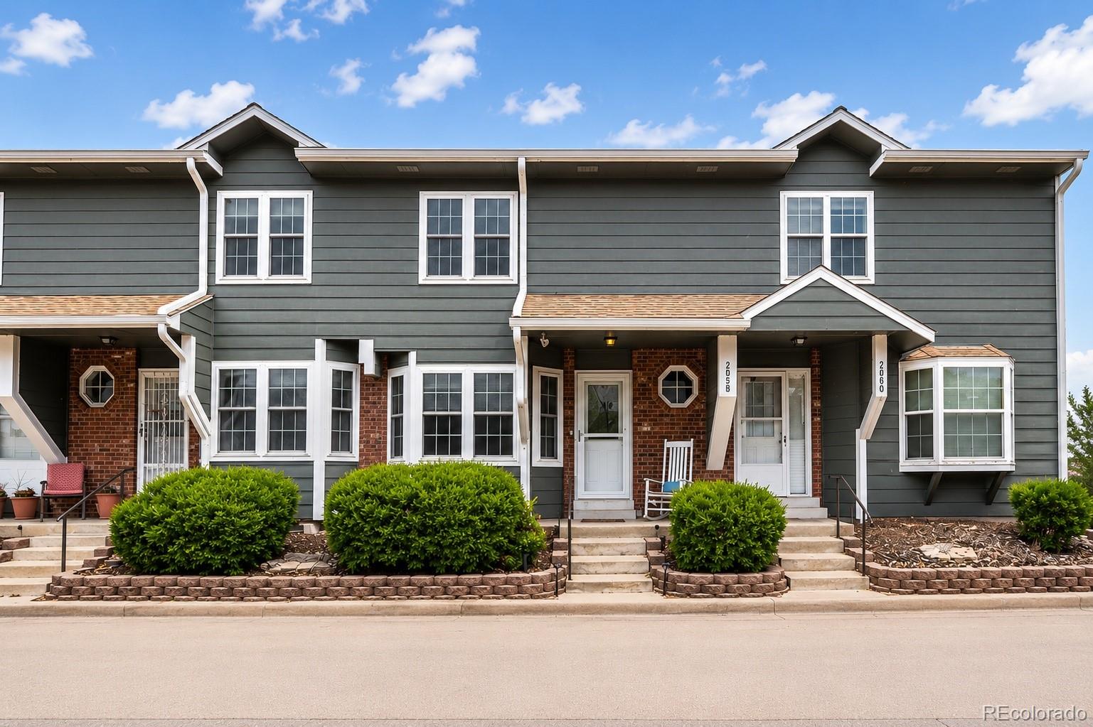 2058 S Balsam Street, Lakewood CO 80227