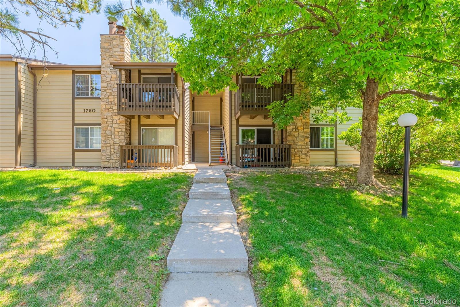 1760 S Pitkin Circle Unit B, Aurora CO 80017