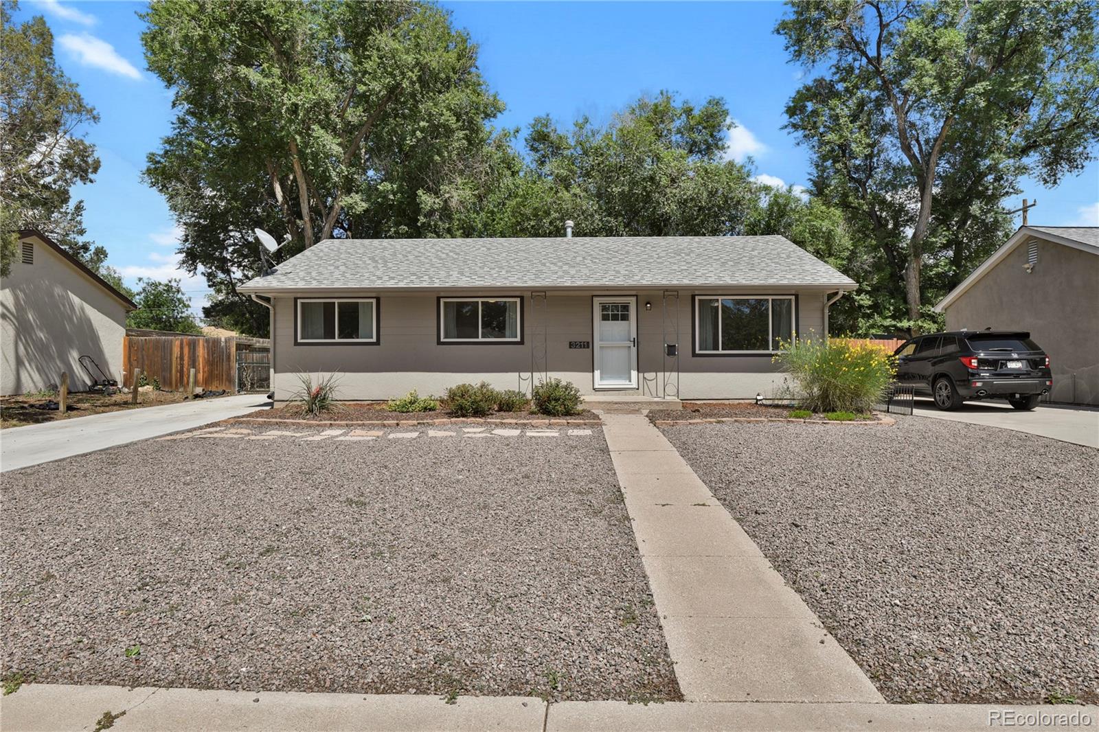 3211 N Institute Street, Colorado Springs CO 80907