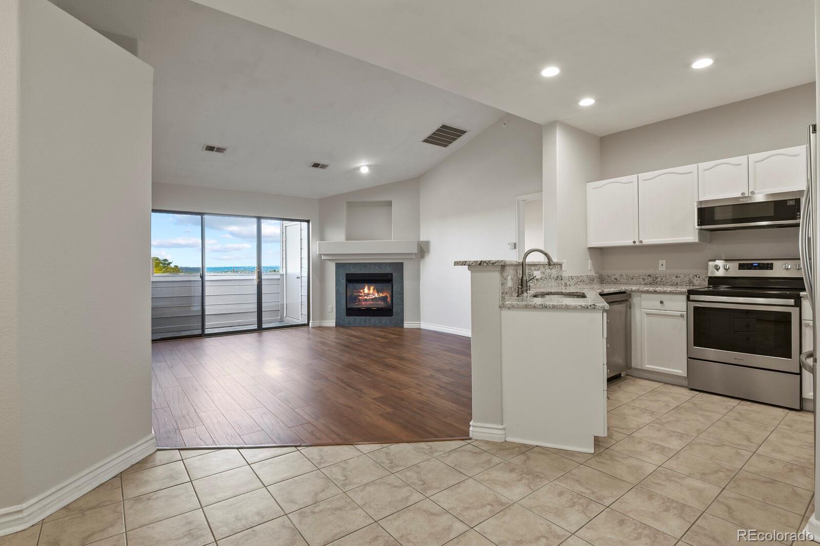 7454 S Alkire Street Unit 301, Littleton CO 80127