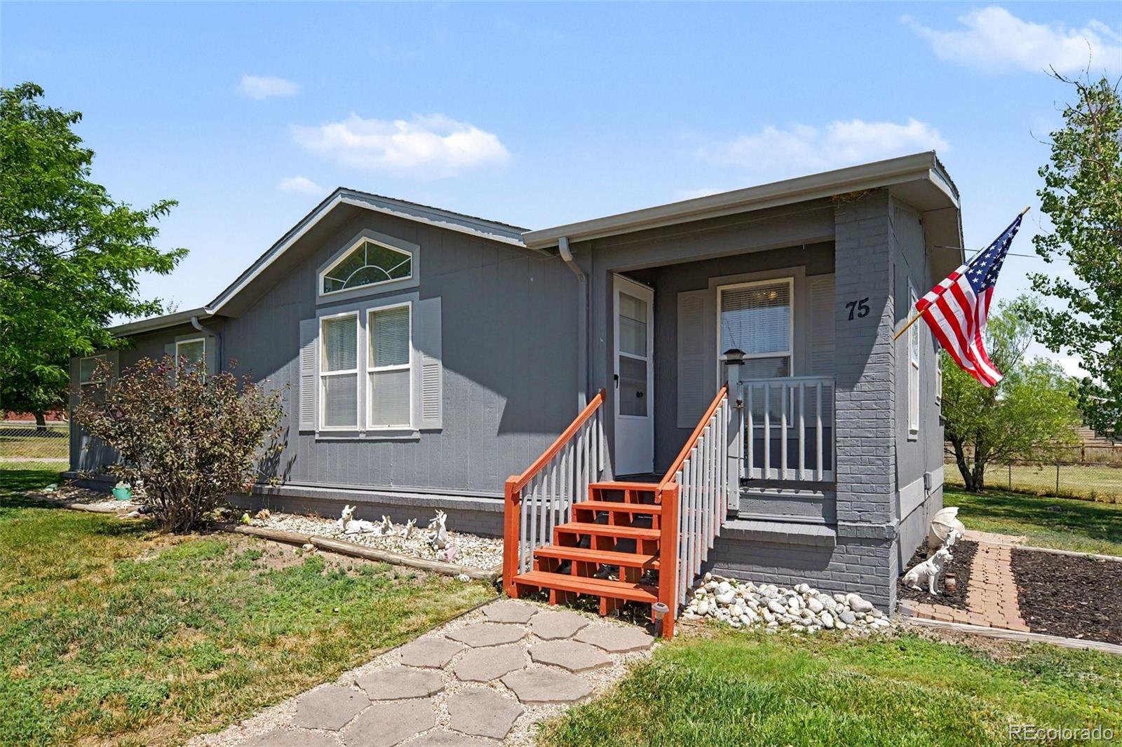 75 W Crawford Avenue, Keenesburg CO 80643