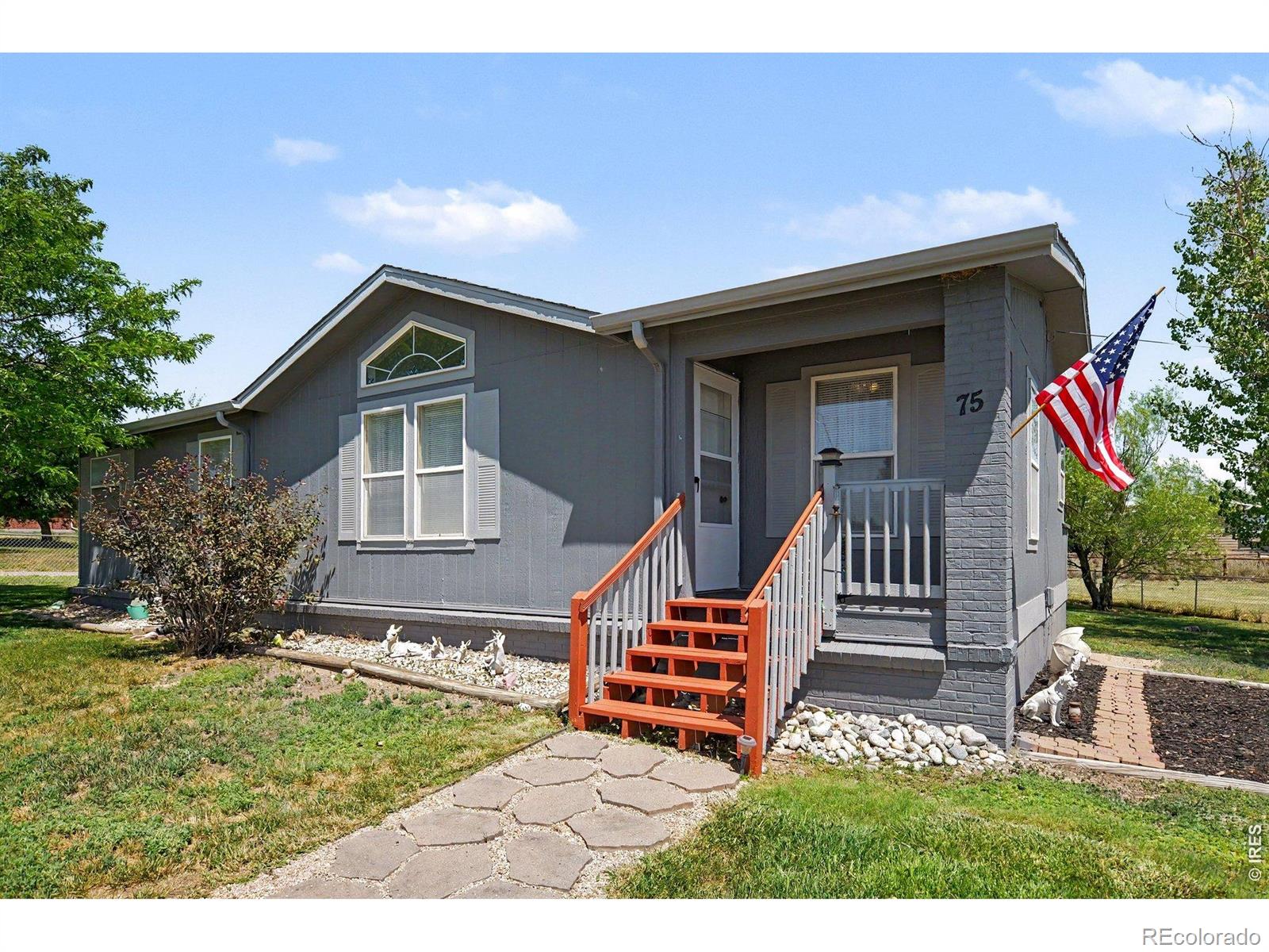 75 W Crawford Avenue, Keenesburg CO 80643