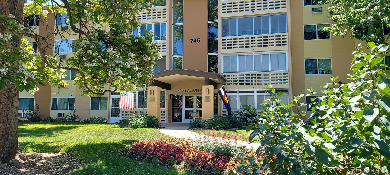 745 S Alton Way Unit 4C, Denver CO 80247