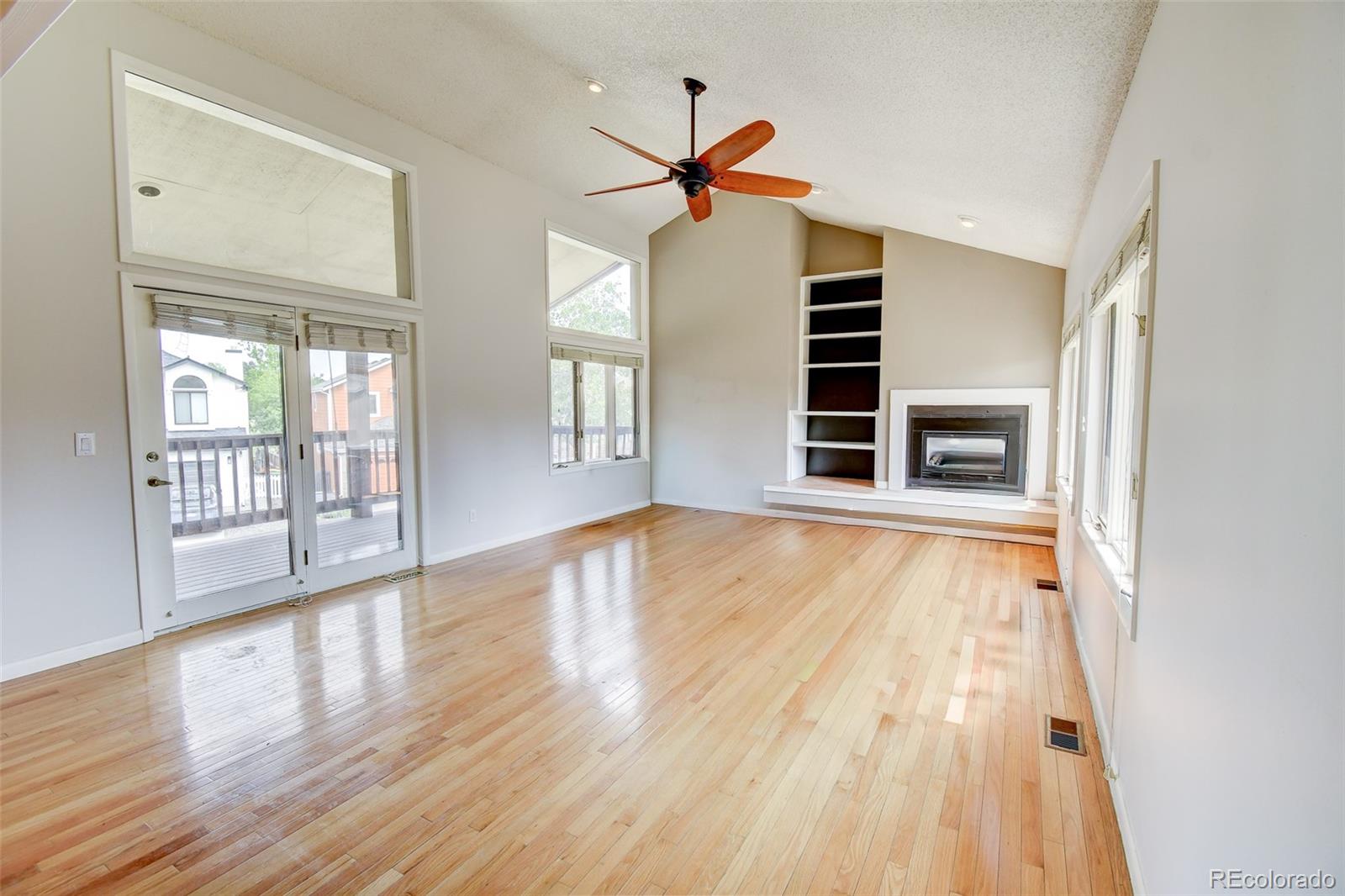 7857 S University Way, Centennial CO 80122