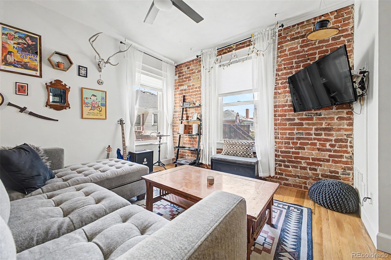 610 N Logan Street Unit 17, Denver CO 80203
