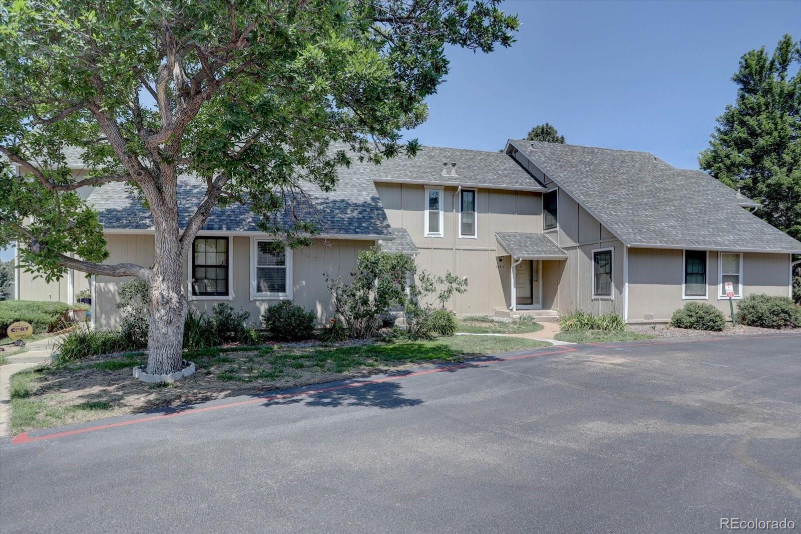 2671 S Xanadu Way Unit B, Aurora CO 80014