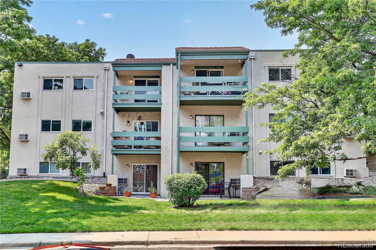 7740 W 35th Avenue Unit 302, Wheat Ridge CO 80033
