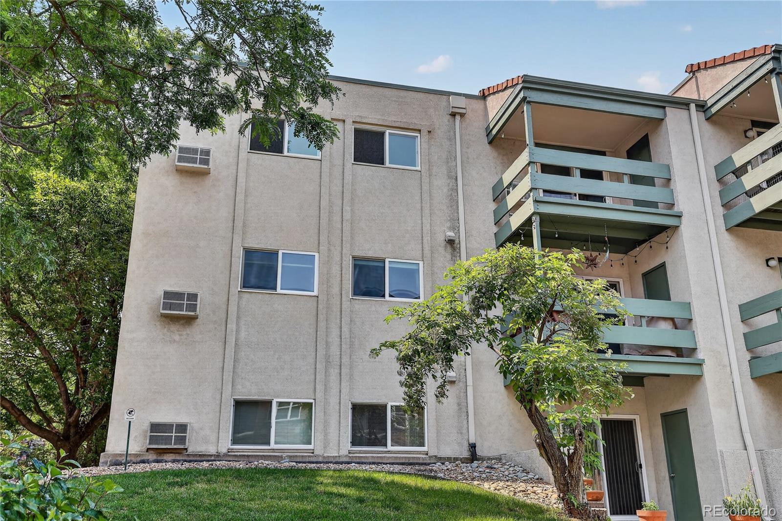 7740 W 35th Avenue Unit 302, Wheat Ridge CO 80033
