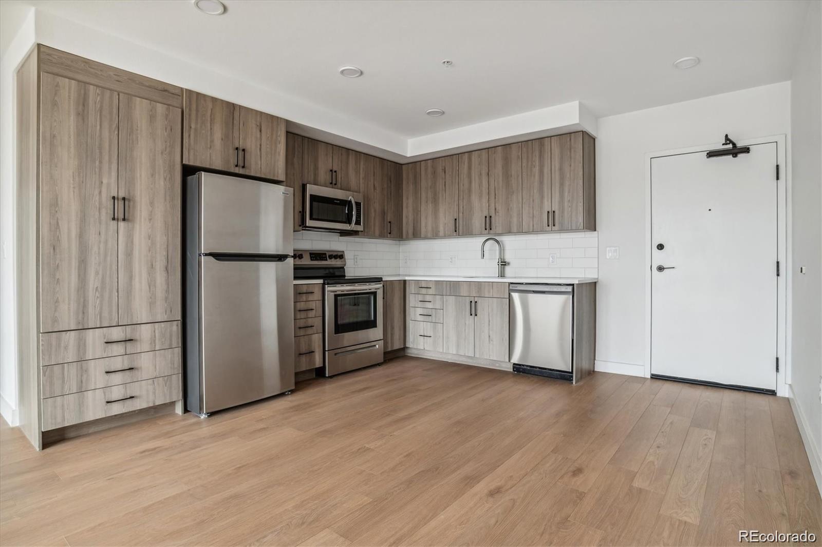 3575 Chestnut Place Unit 202, Denver CO 80216