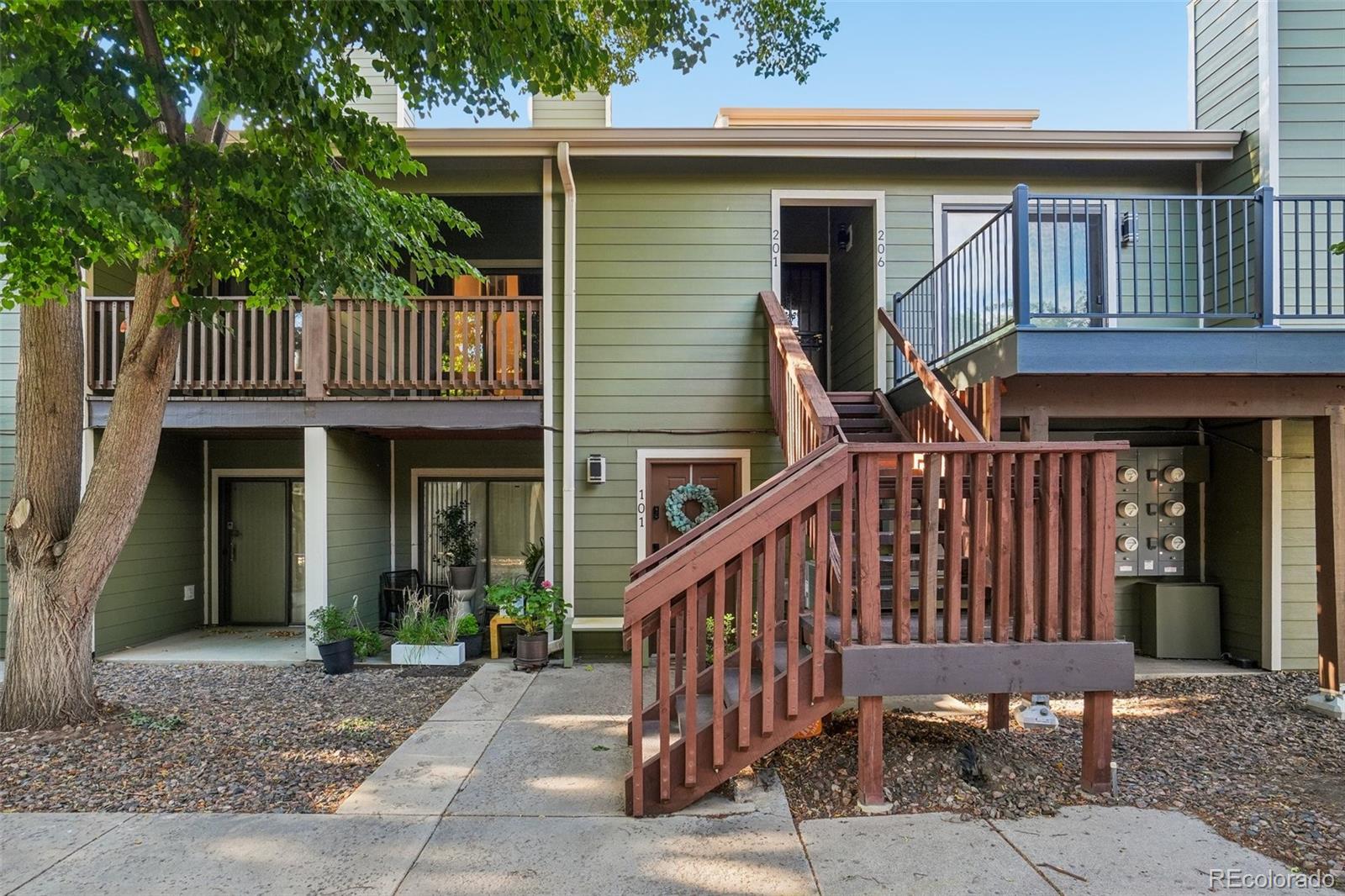 540 S Forest Street Unit 1-201, Denver CO 80246