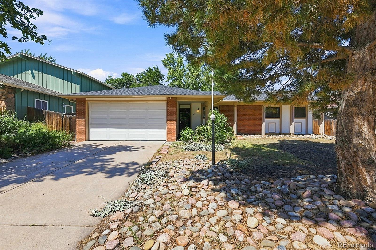 3748 S Mission Parkway, Aurora CO 80013