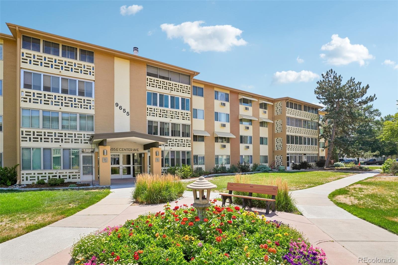 9655 E Center Avenue Unit 9D, Denver CO 80247