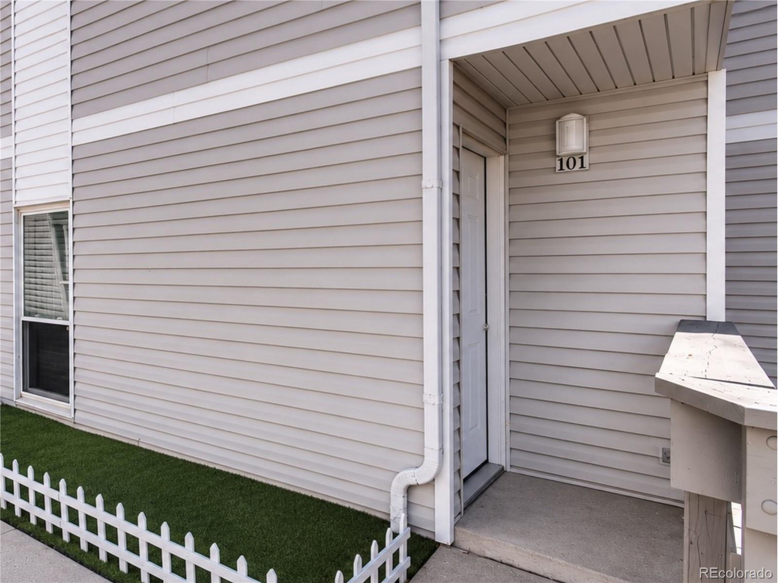 11107 E Alameda Avenue Unit 101, Aurora CO 80012
