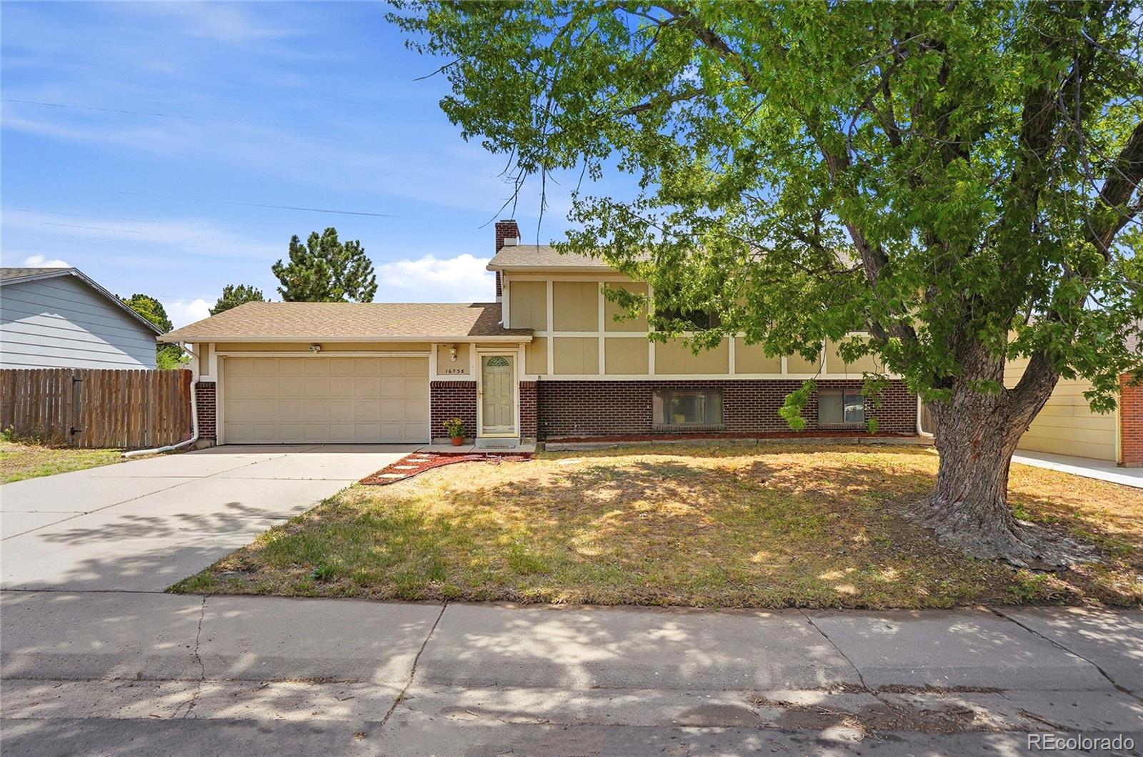 16738 E Bails Place, Aurora CO 80017