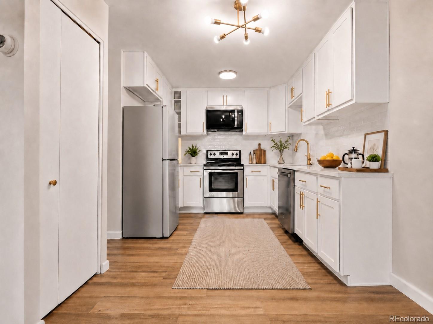 675 S Alton Way Unit 9C, Denver CO 80247