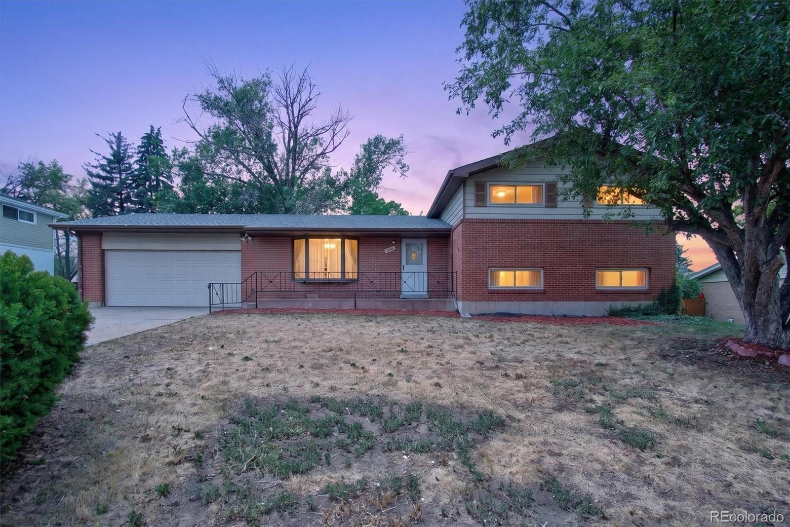 10451 Livingston, Denver CO 80233