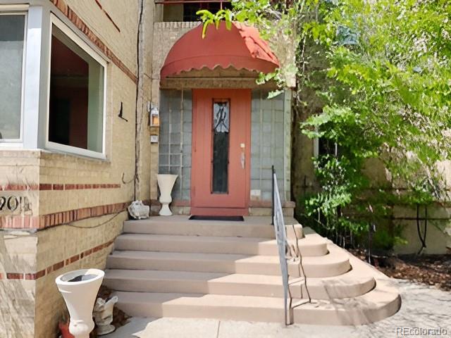 3905 E 2nd Avenue Unit 2, Denver CO 80206