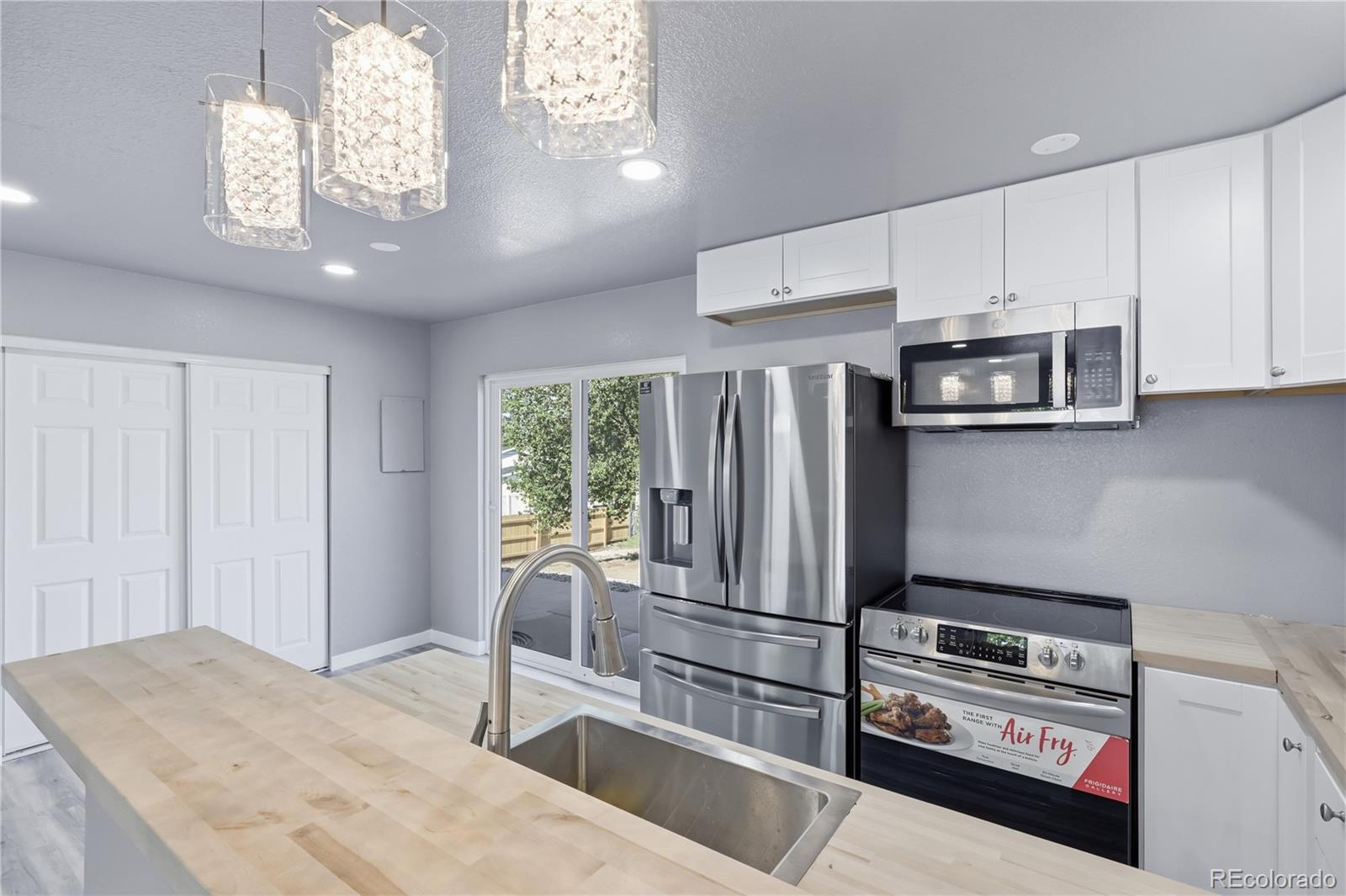 9465 Damon Drive, Denver CO 80260