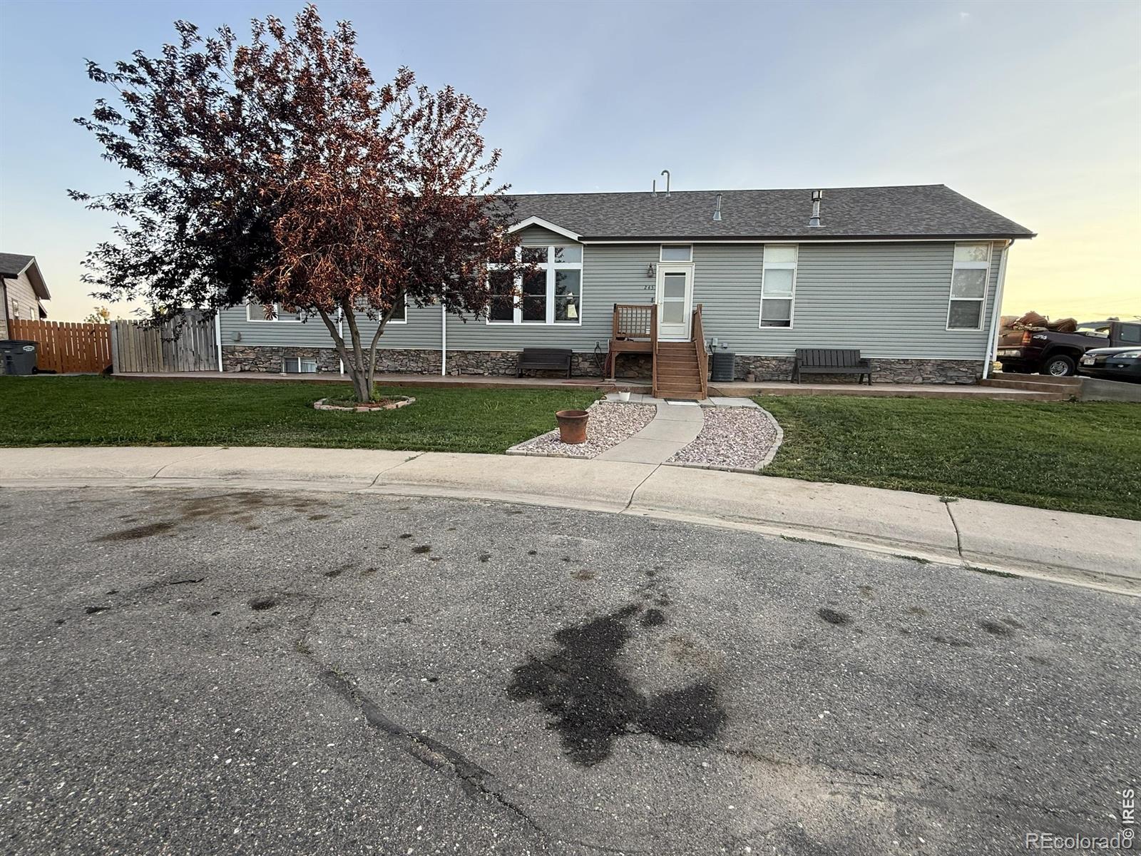 245 W Crawford Avenue, Keenesburg CO 80643