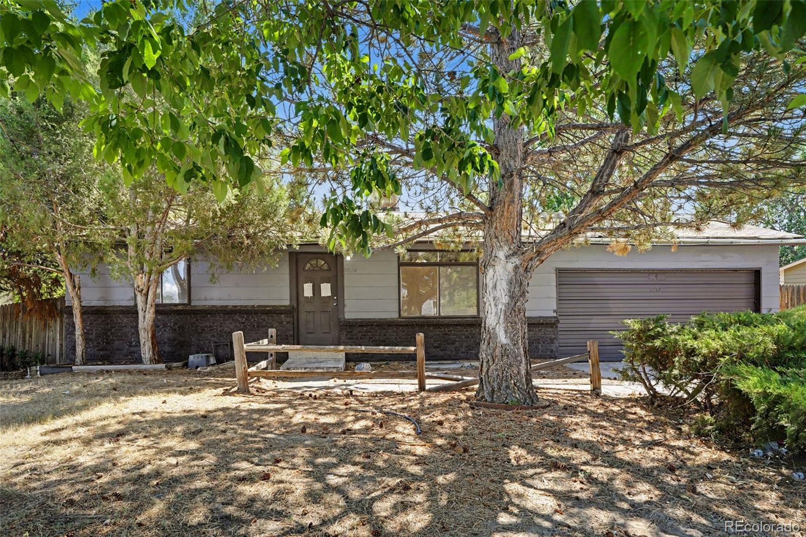 3034 S Laredo Circle, Aurora CO 80013