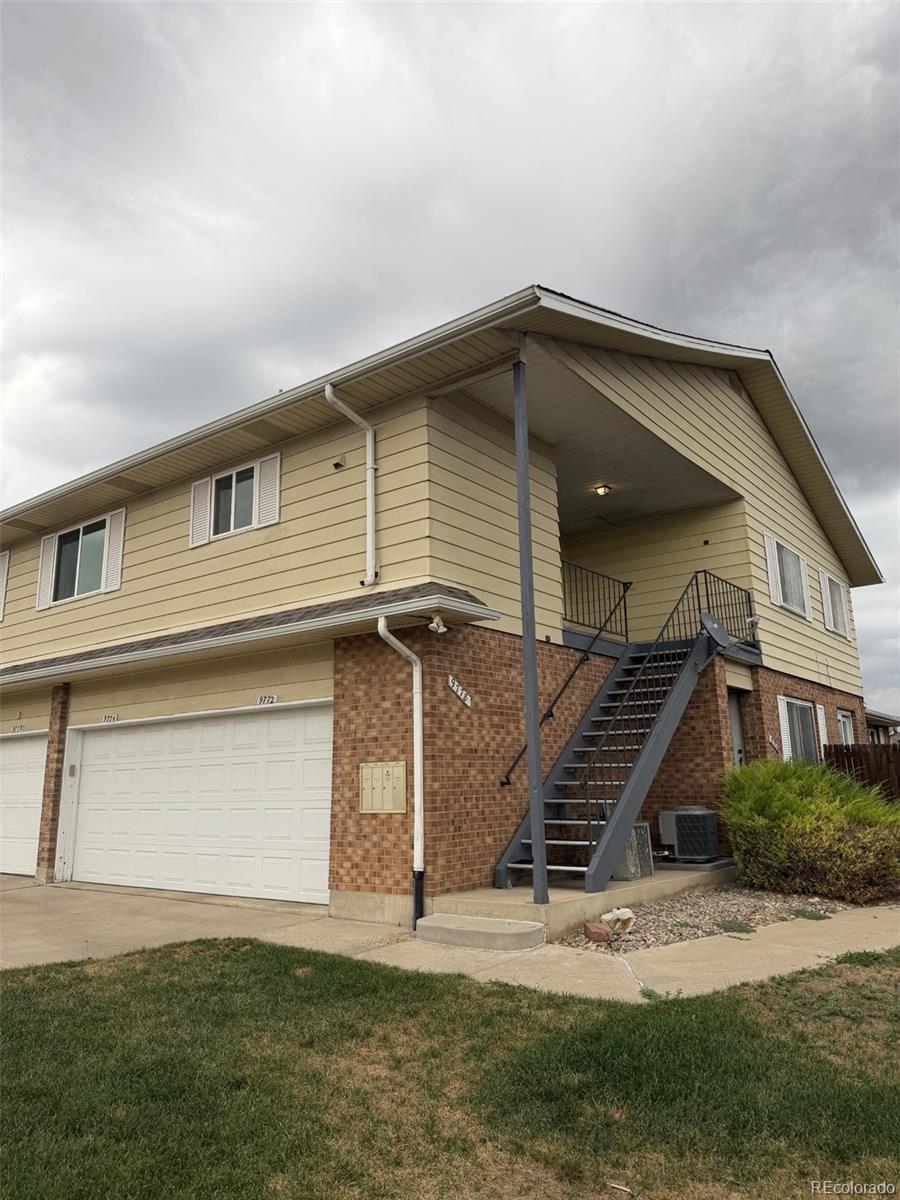 9778 Appletree Place, Denver CO 80260