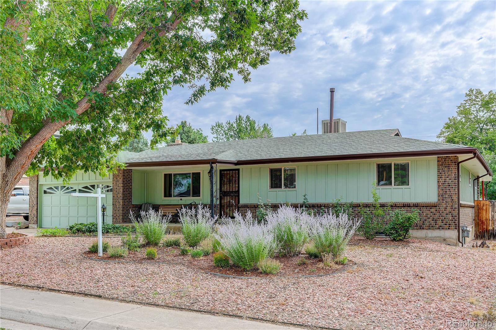 2974 S Eaton Street, Denver CO 80227