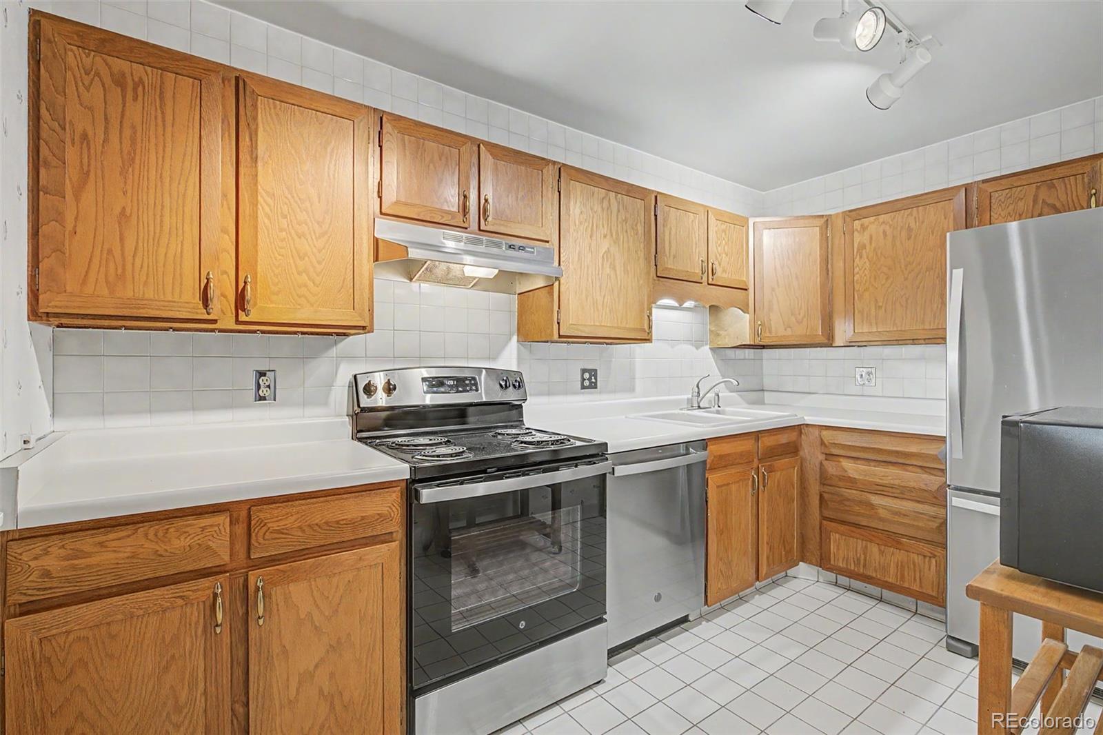 13635 E Bates Avenue Unit 403, Aurora CO 80014
