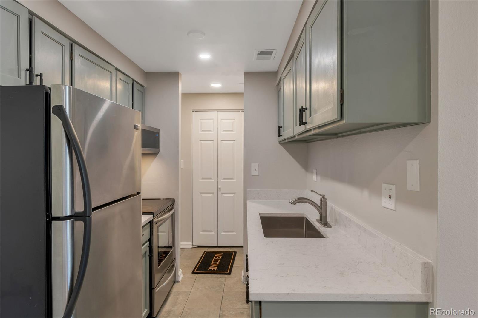 130 E Highline Circle Unit 103, Centennial CO 80122