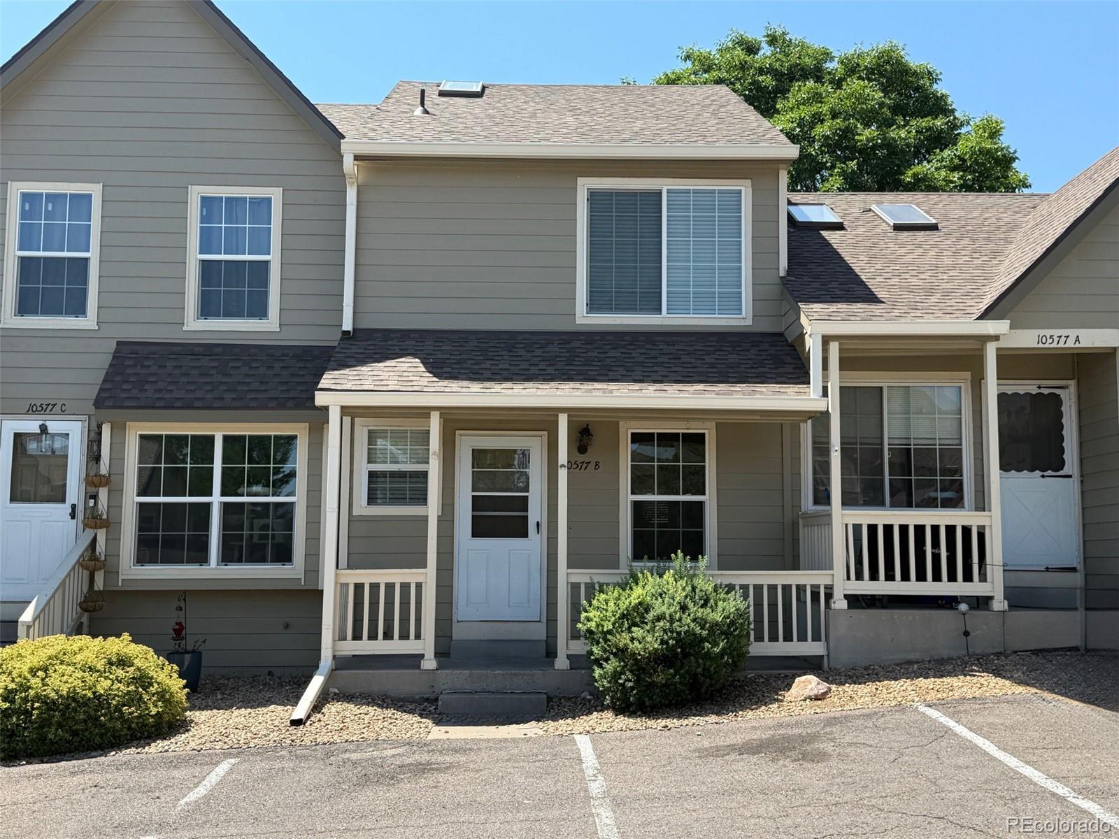 10577 W Maplewood Drive Unit B, Littleton CO 80127