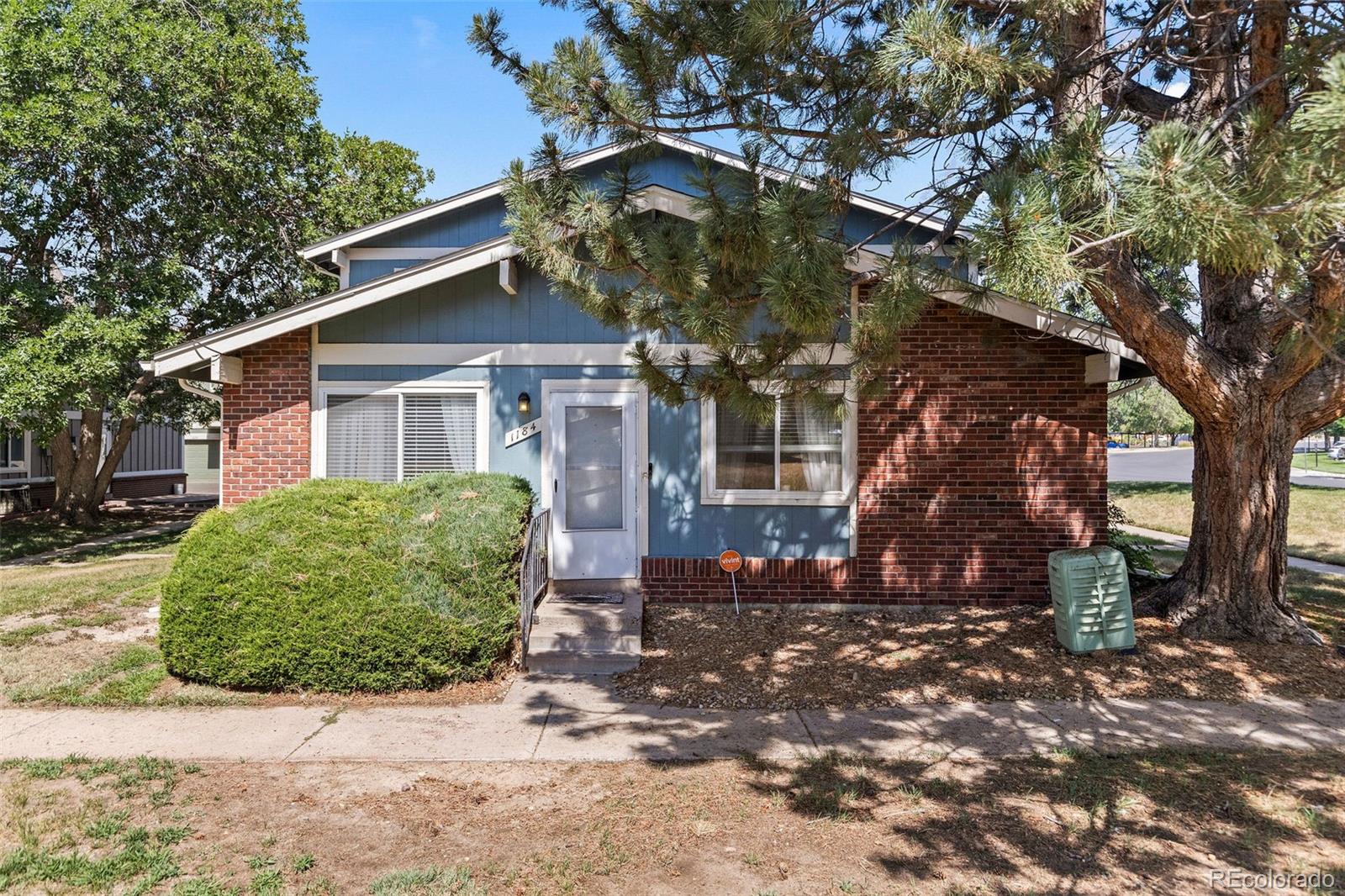 1184 S Uvalda Street, Aurora CO 80012