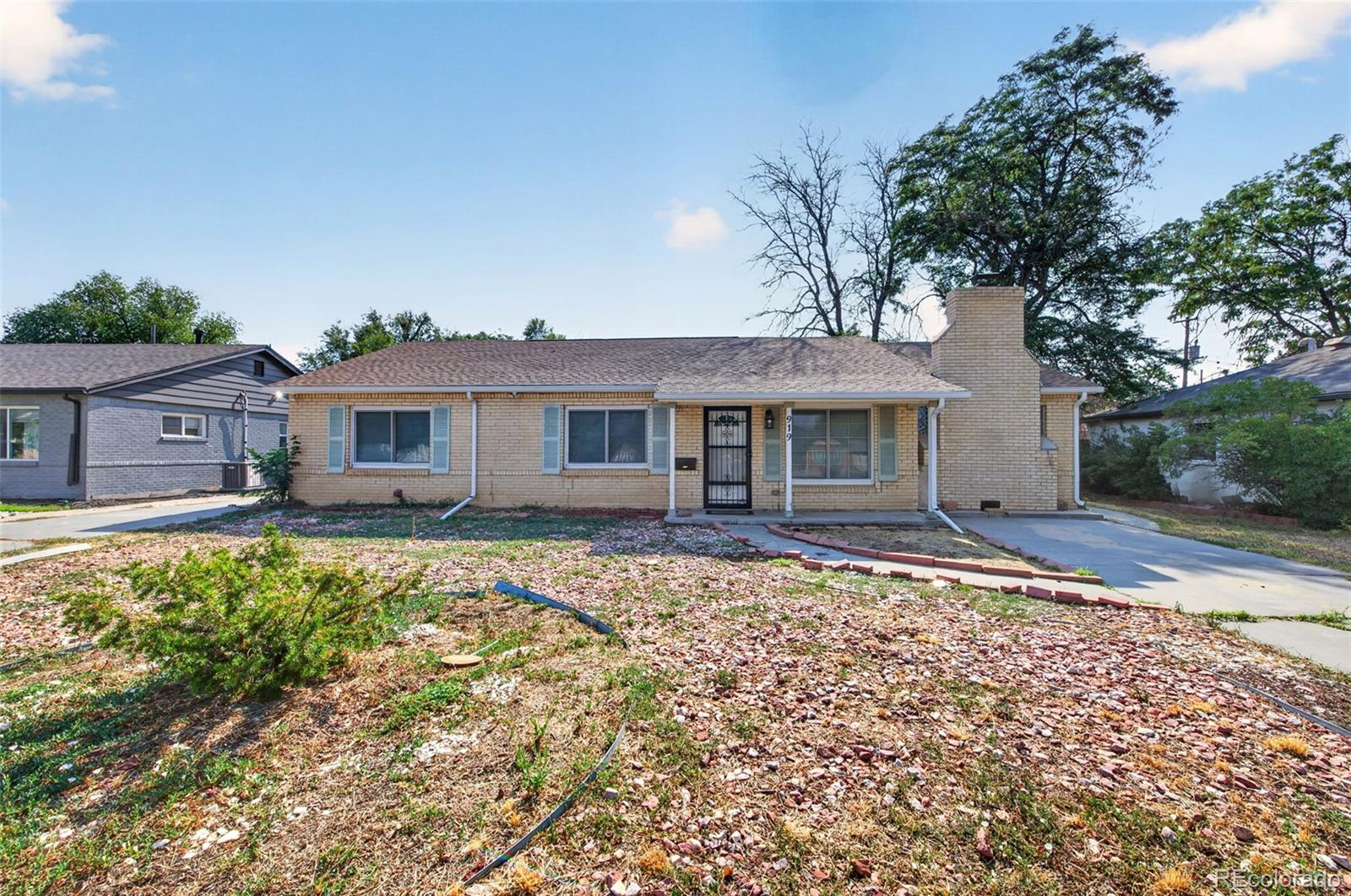 919 Troy Street, Aurora CO 80011