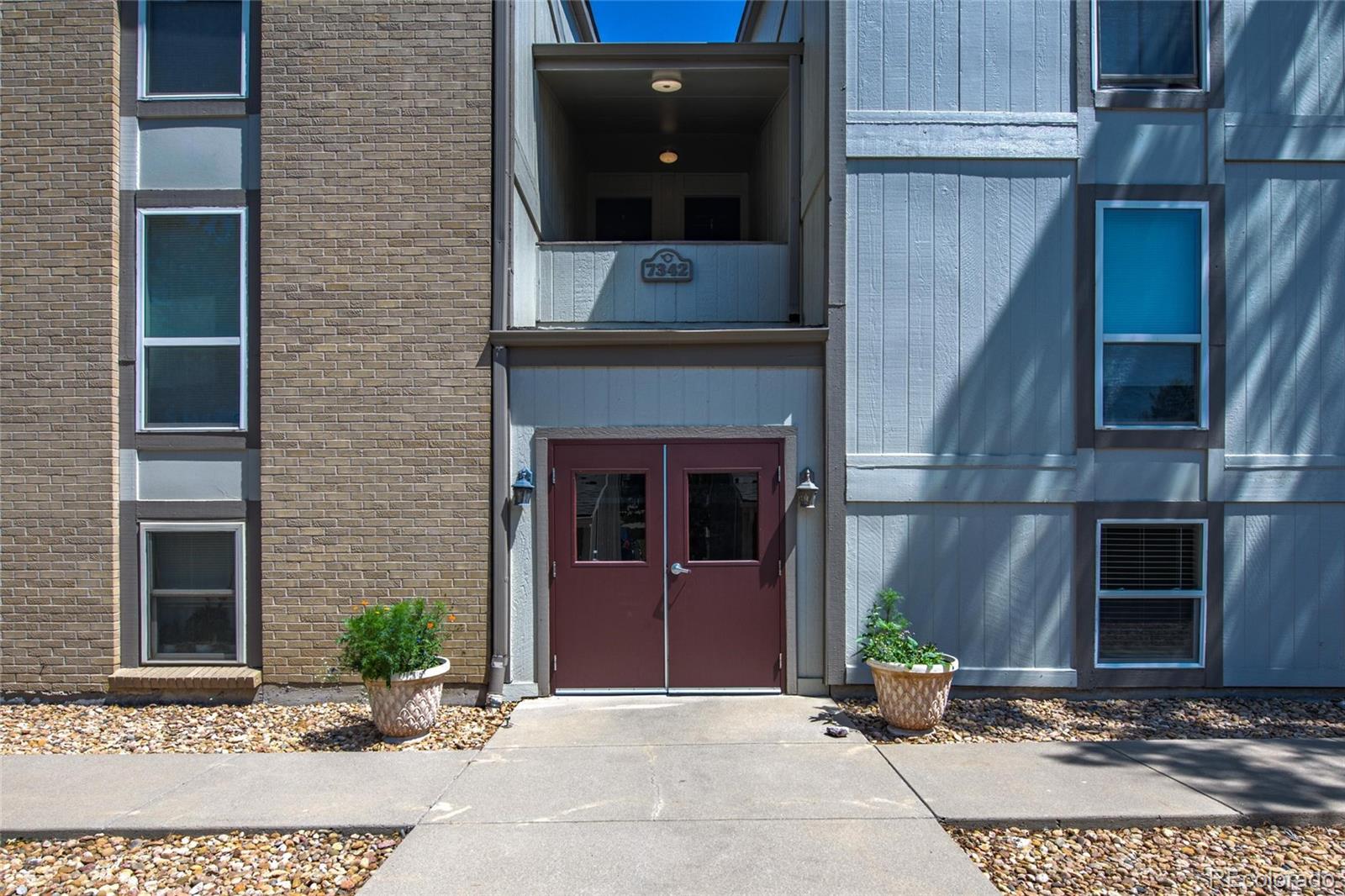 7342 S Xenia Circle Unit B, Centennial CO 80112