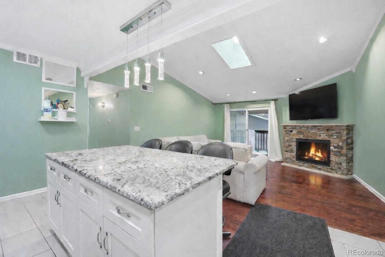 3482 S Eagle Street Unit 203, Aurora CO 80014