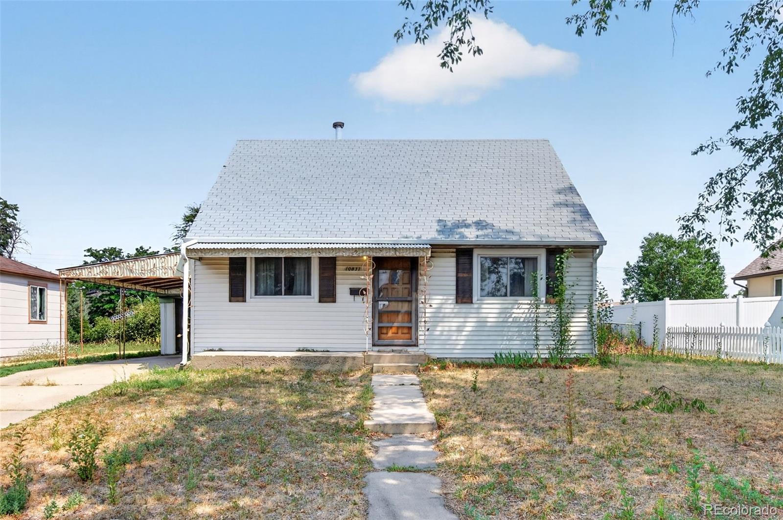 10831 Lowry Place, Aurora CO 80010