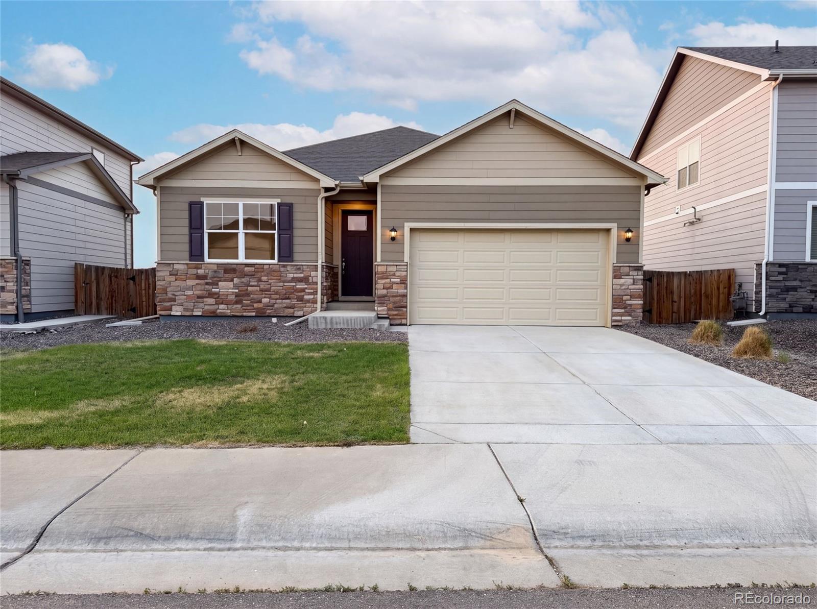 2341 Mountain Sky Drive, Fort Lupton CO 80621