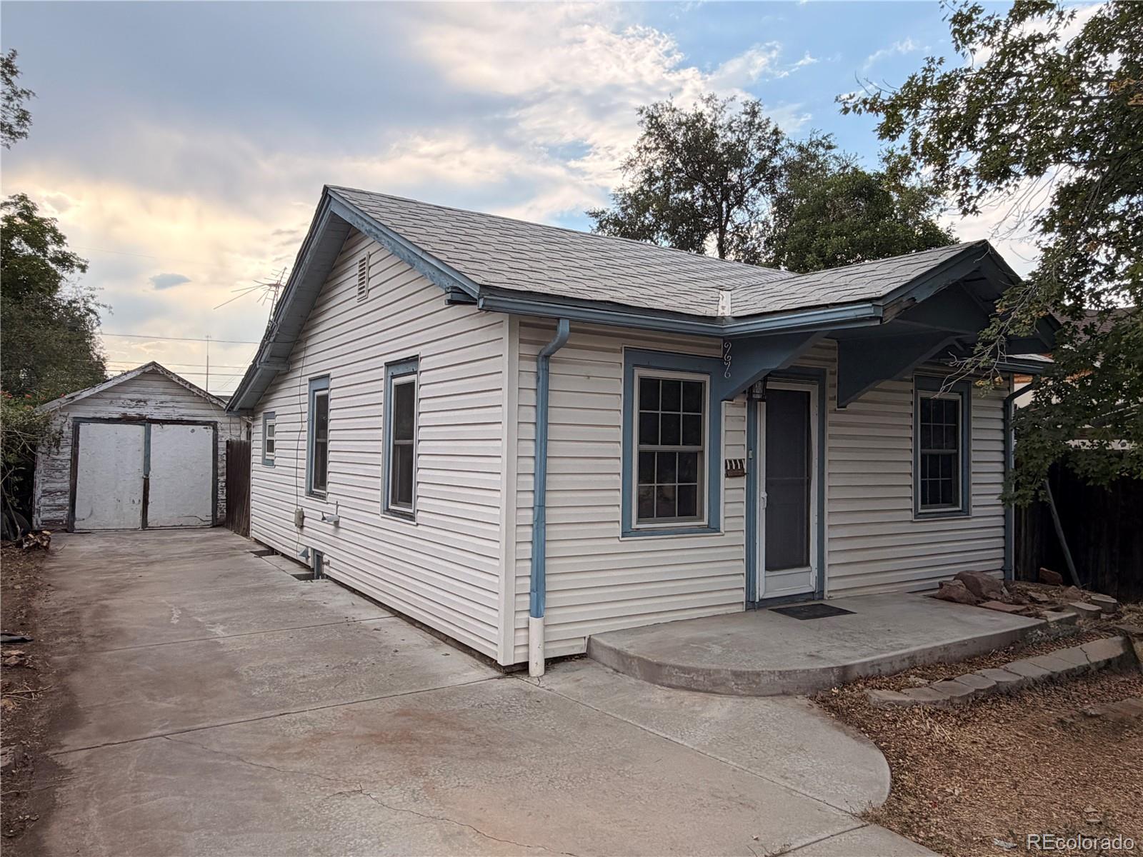 2827 S Cherokee Street, Englewood CO 80110
