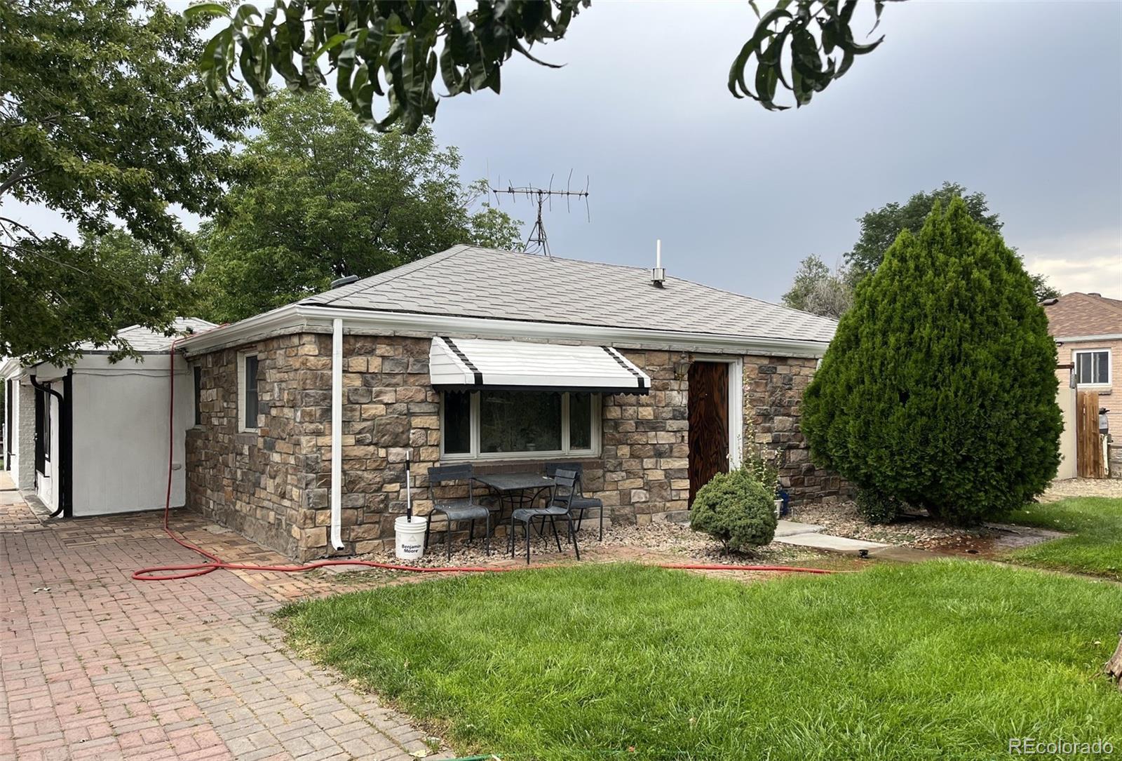 1701 Bahama Street, Aurora CO 80011