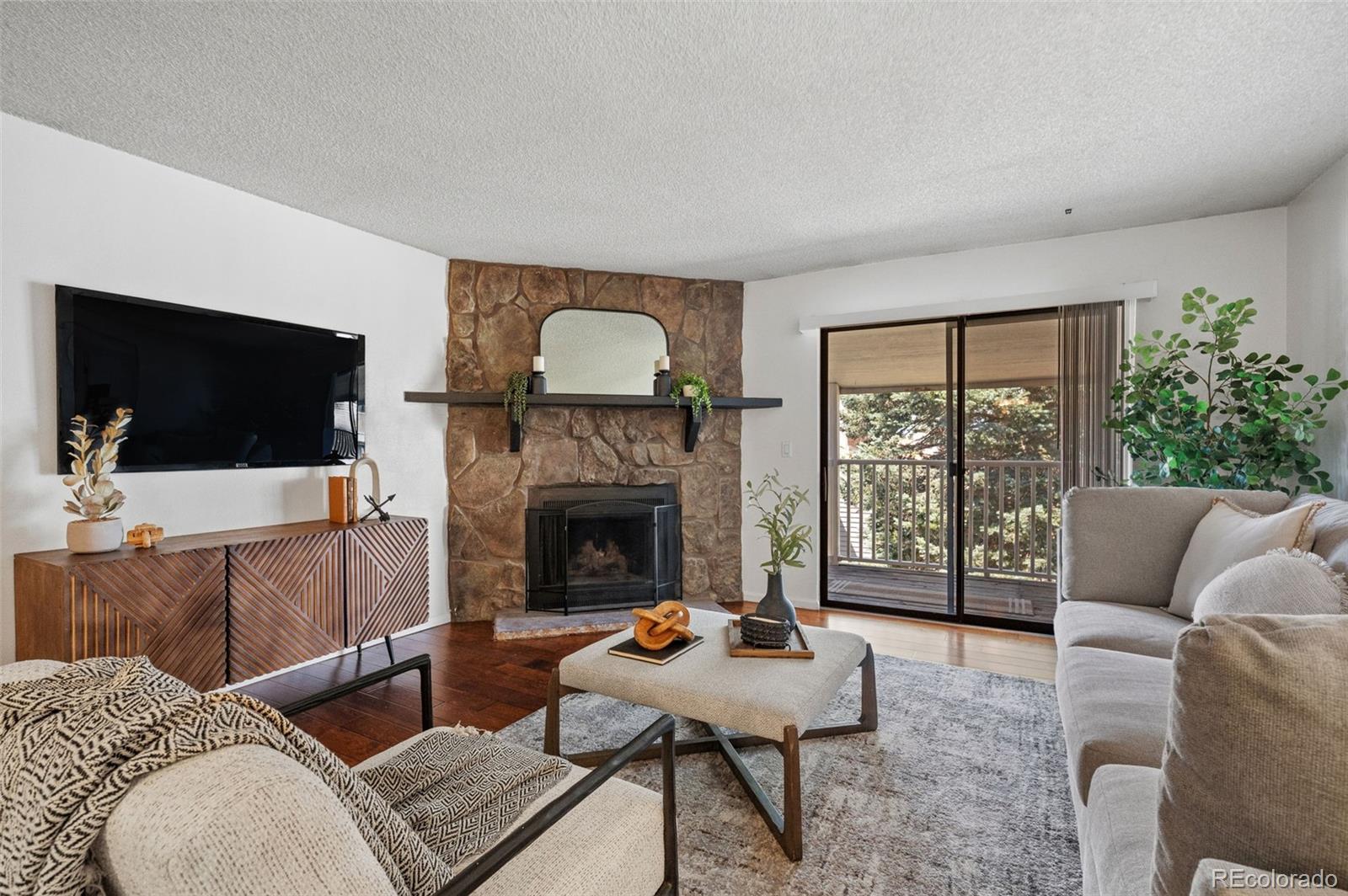 943 S Zeno Way Unit 207, Aurora CO 80017
