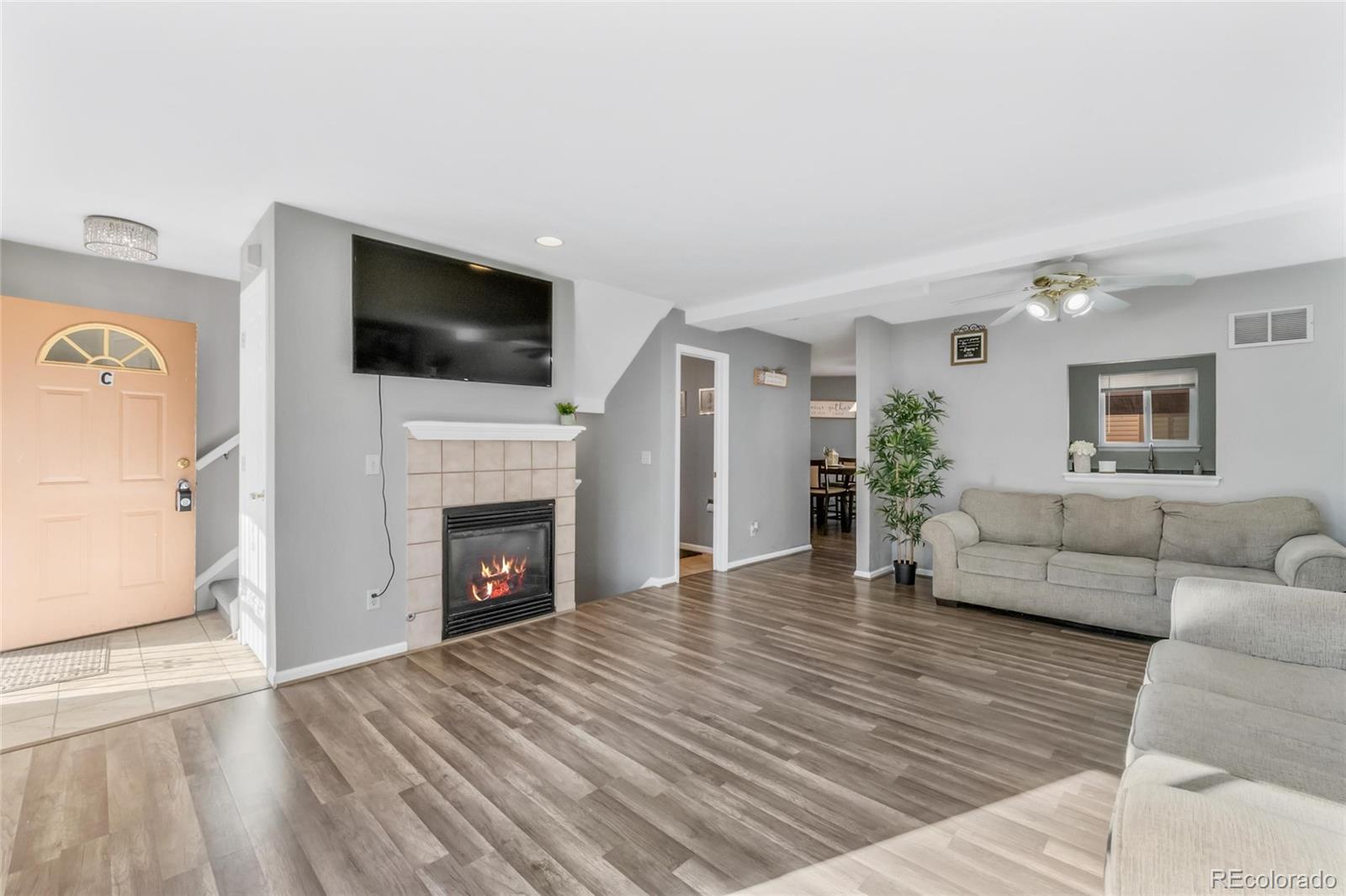1379 S Idalia Street Unit C, Aurora CO 80017