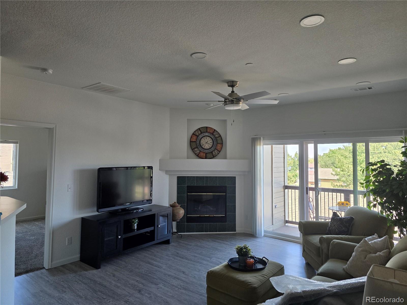 7375 S Alkire Street Unit 205, Littleton CO 80127