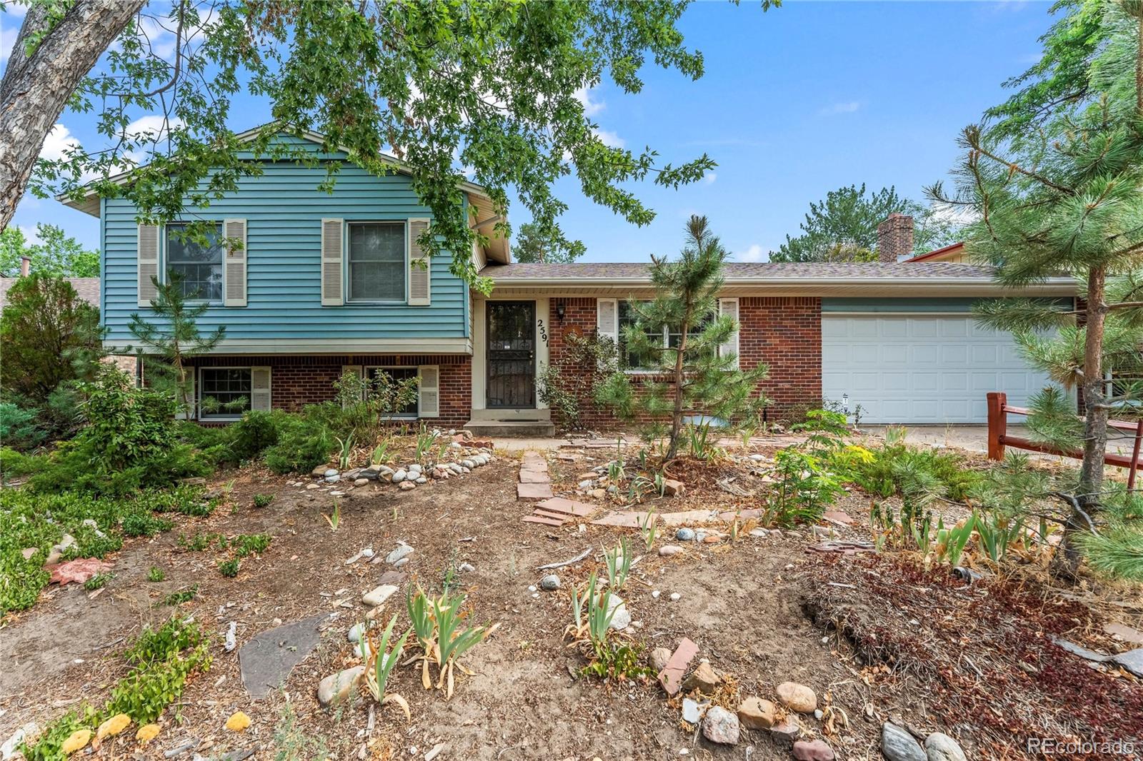 2591 S Eagle Circle, Aurora CO 80014